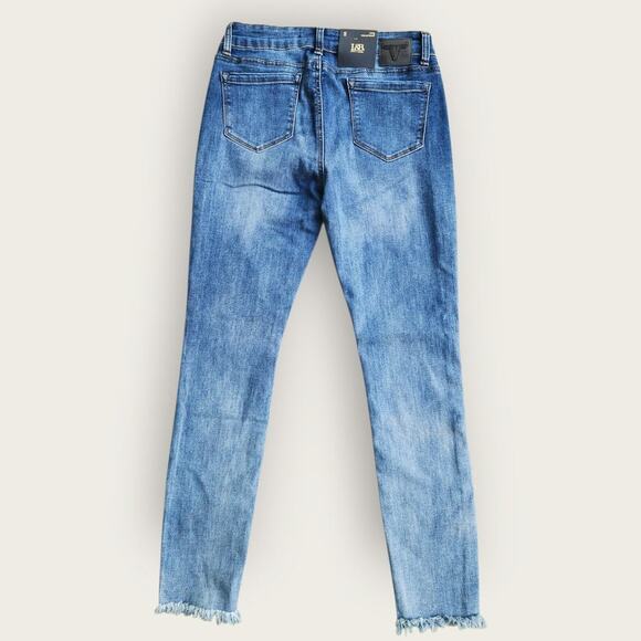 Lucky & Blessed Jeans Women's Sz 8 Blue Denim Mid-Rise Skinny Frayed Hems NWT - Picture 2 of 7